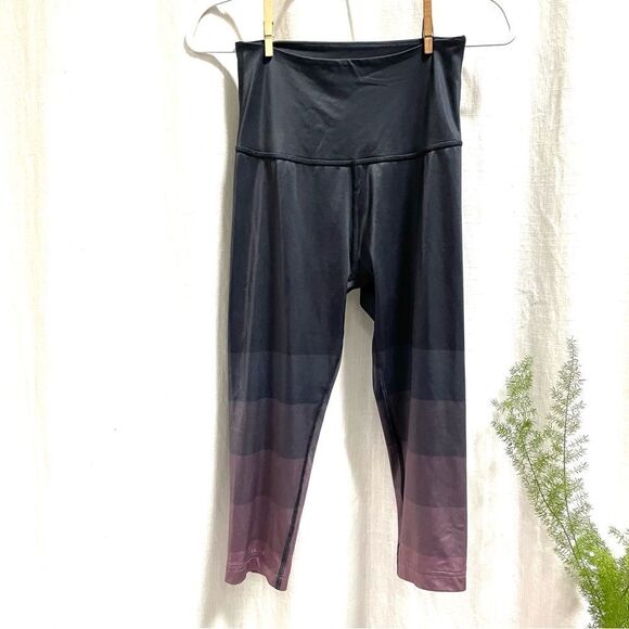 Beyond YogaLux Island Ombre High-Waist Crop Legging Size Medium - Picture 2 of 14